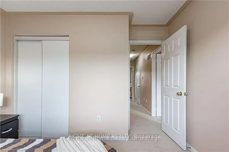 1407 Mcdermott Way N