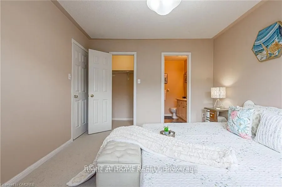 1407 Mcdermott Way N