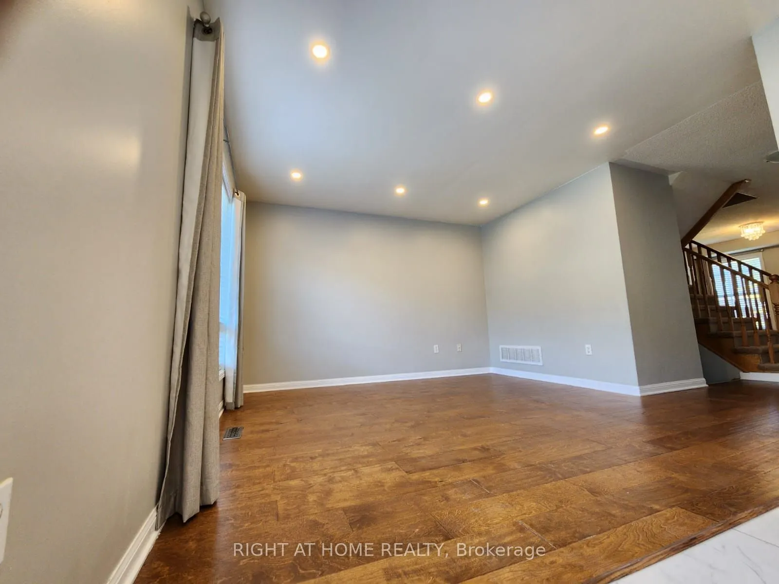 1407 Mcdermott Way N