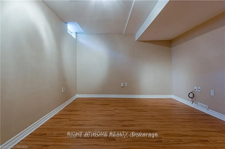 1407 Mcdermott Way N