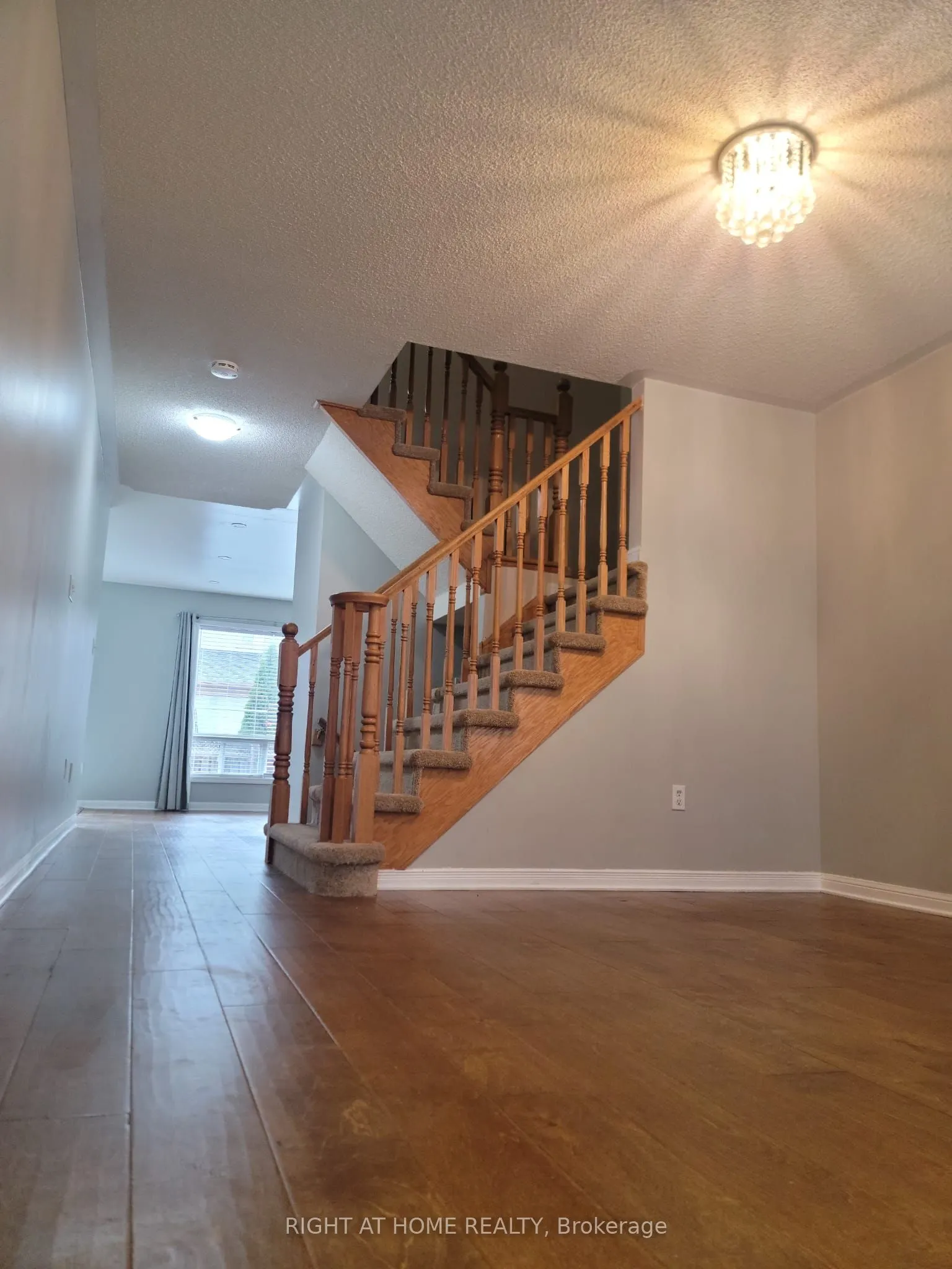 1407 Mcdermott Way N