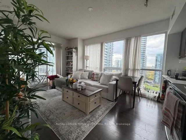 2200 Lakeshore Boulevard W, #2204