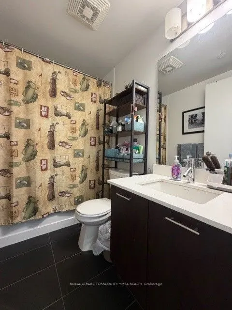 2200 Lakeshore Boulevard W, #2204