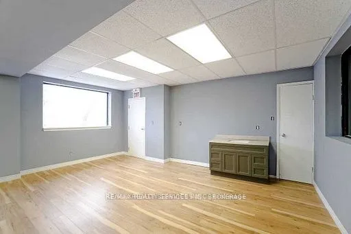 1571 The Queensway Way, #Unit C