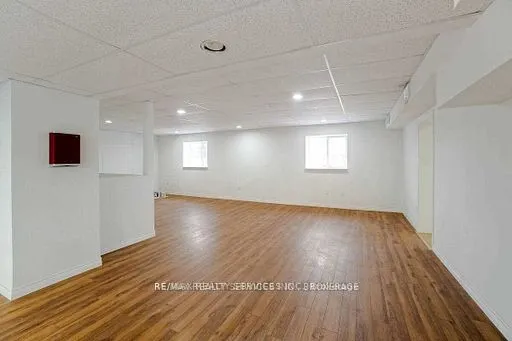 1571 The Queensway Way, #Unit C