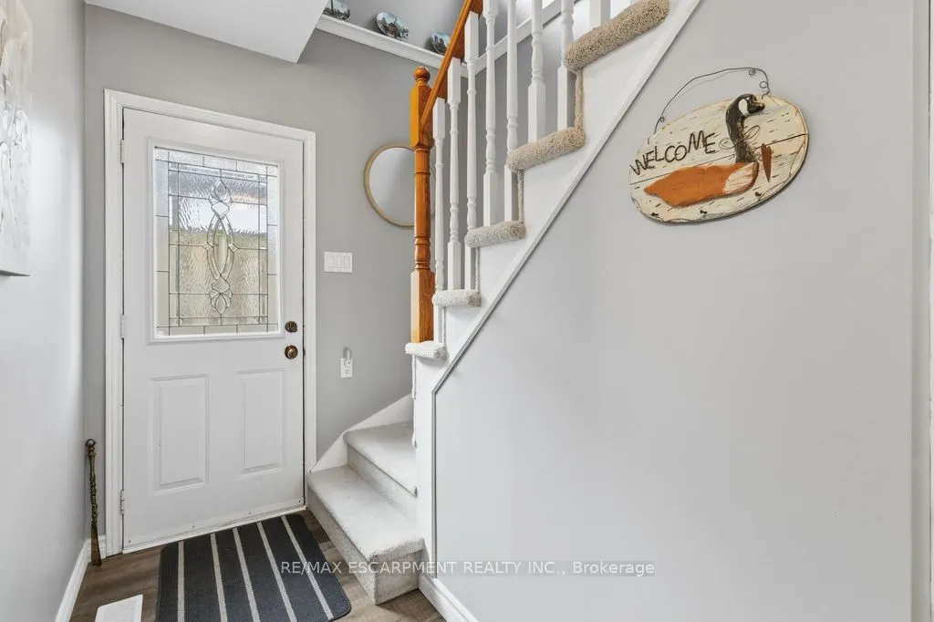 5119 Cherryhill Crescent