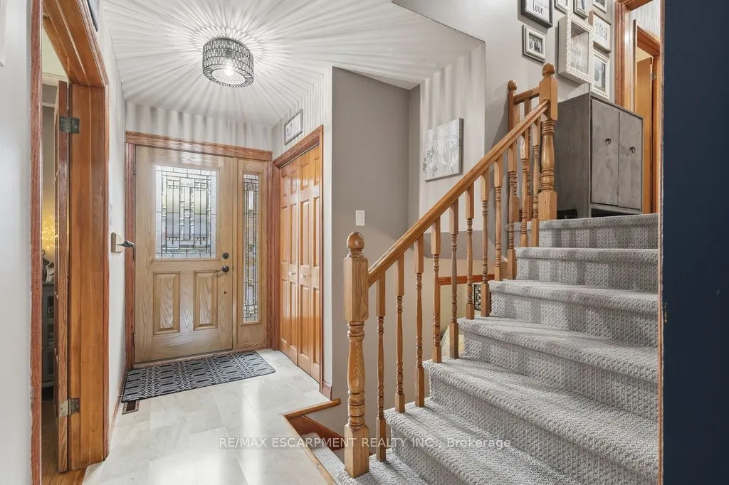 5119 Cherryhill Crescent