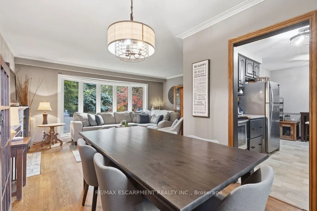 5119 Cherryhill Crescent