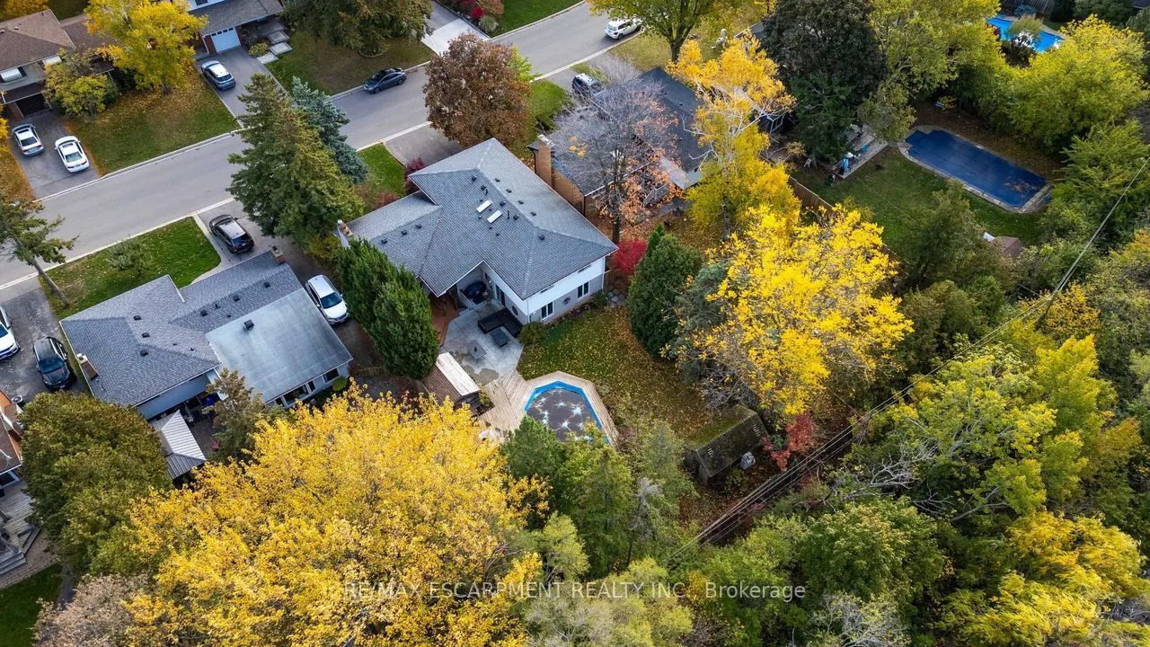 5119 Cherryhill Crescent