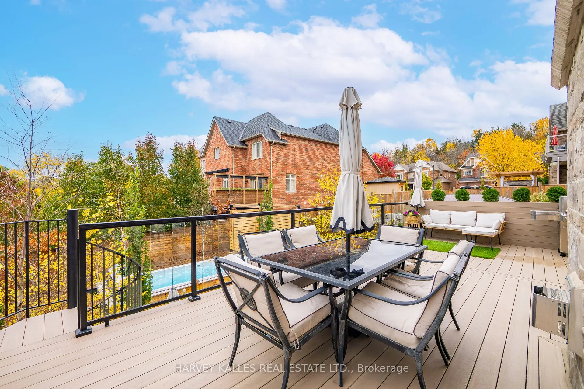 73 West Branch Drive W