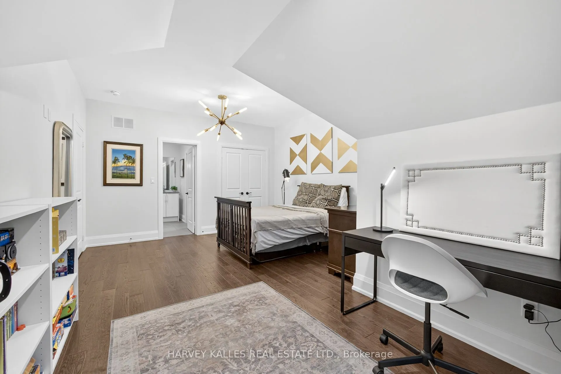 73 West Branch Drive W