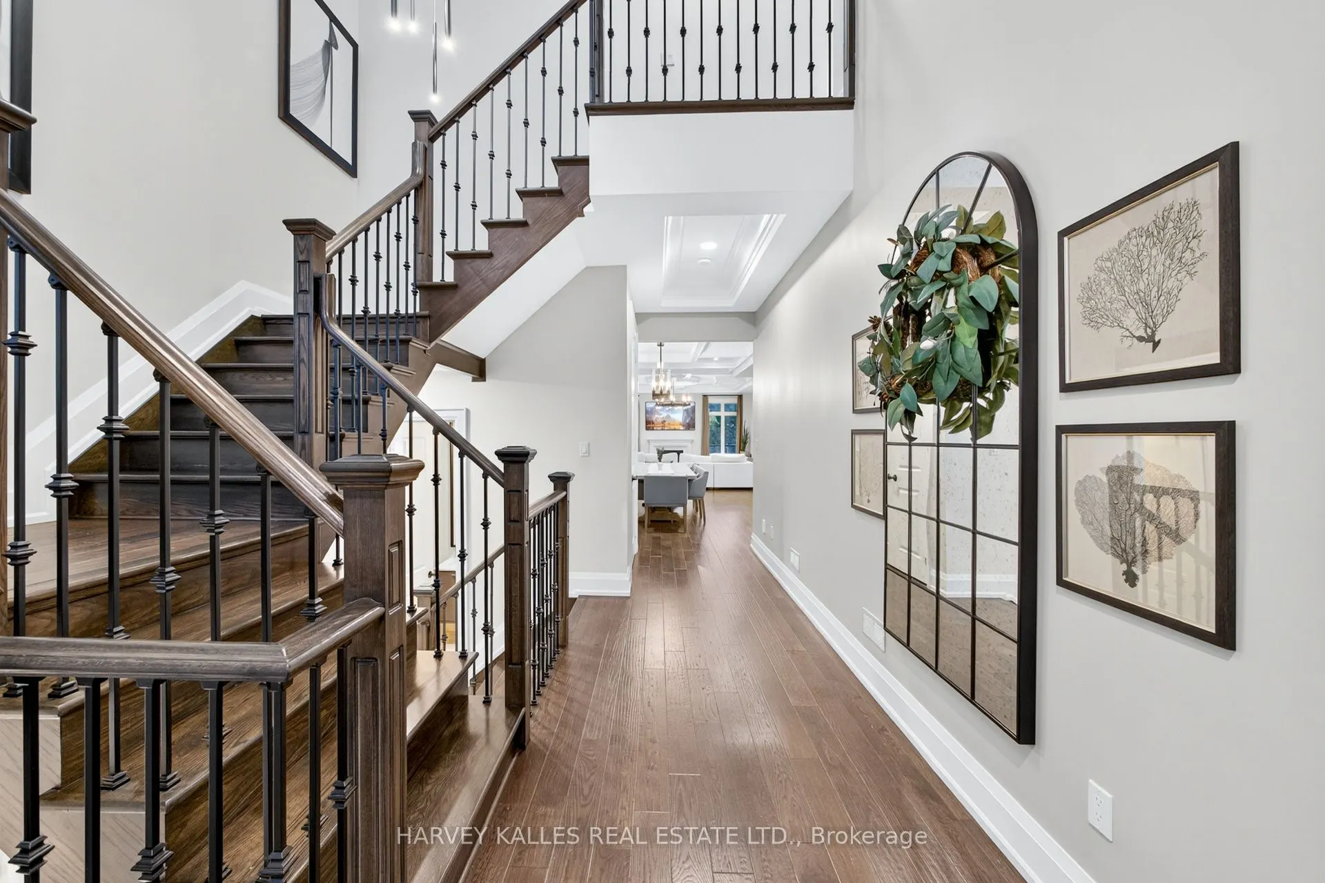 73 West Branch Drive W