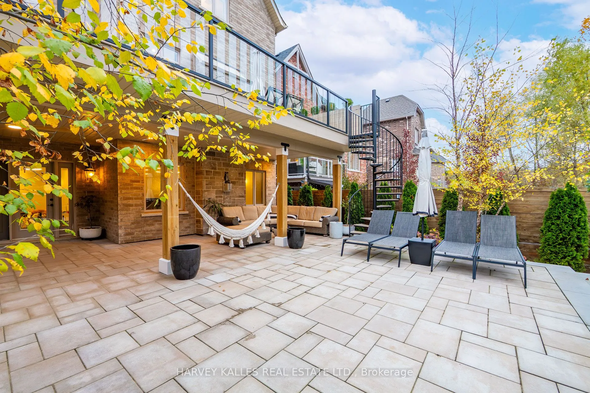 73 West Branch Drive W