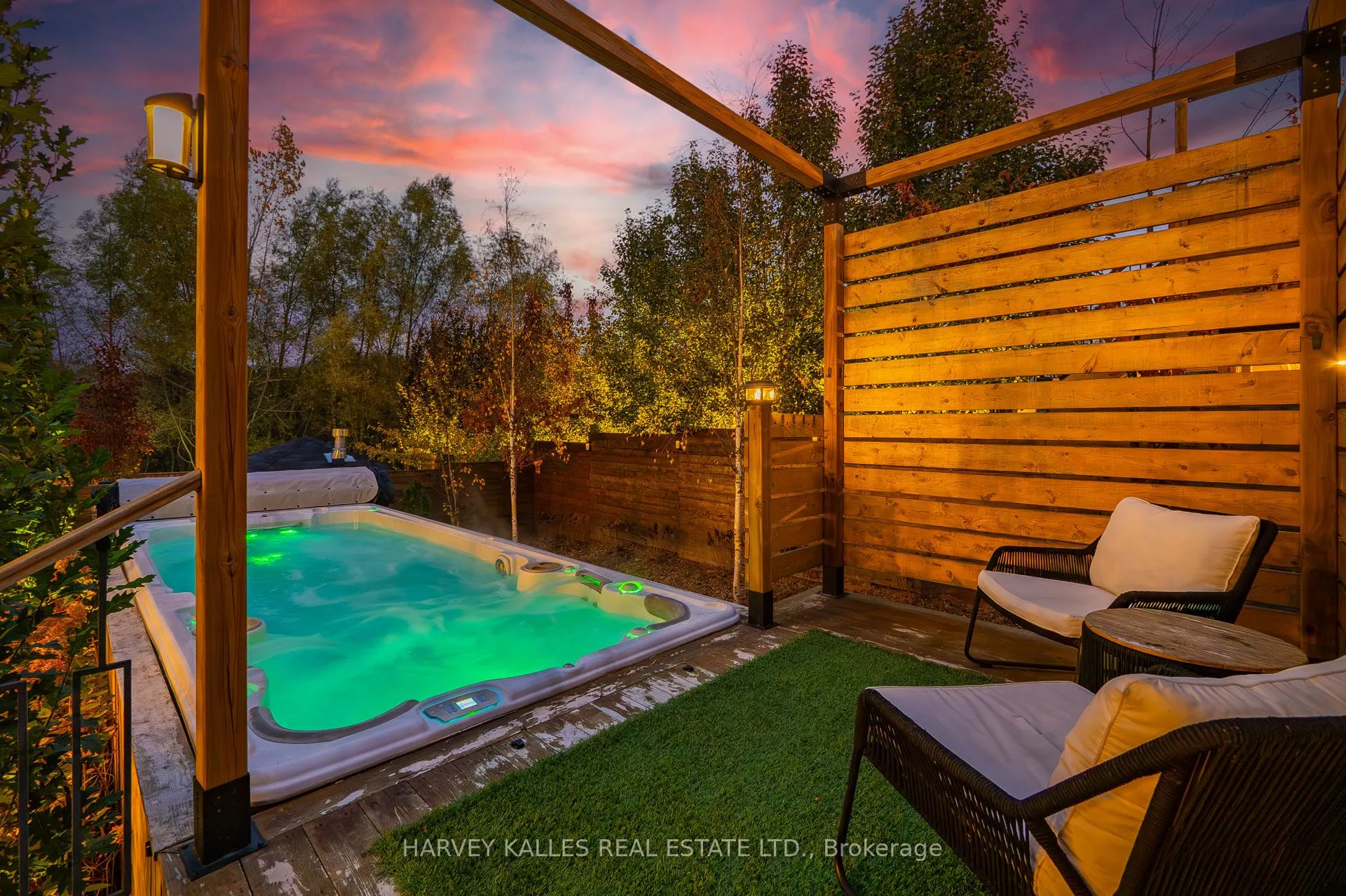 73 West Branch Drive W