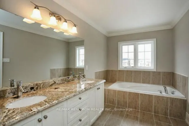 2434 Whistling Springs Crescent