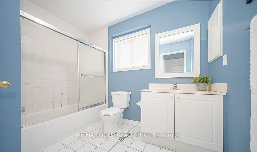 108 Black Forest Drive N