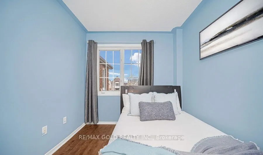 108 Black Forest Drive N