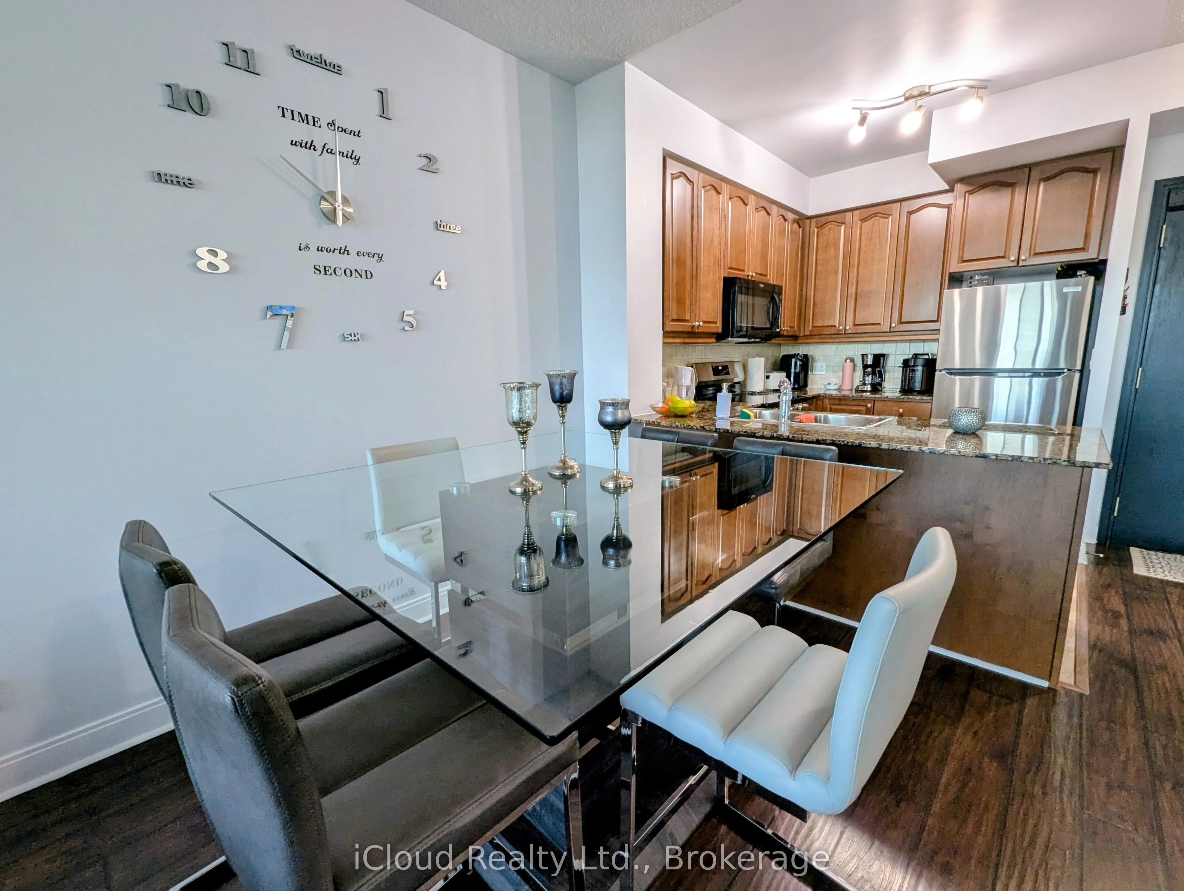 90 Absolute Avenue, #1010