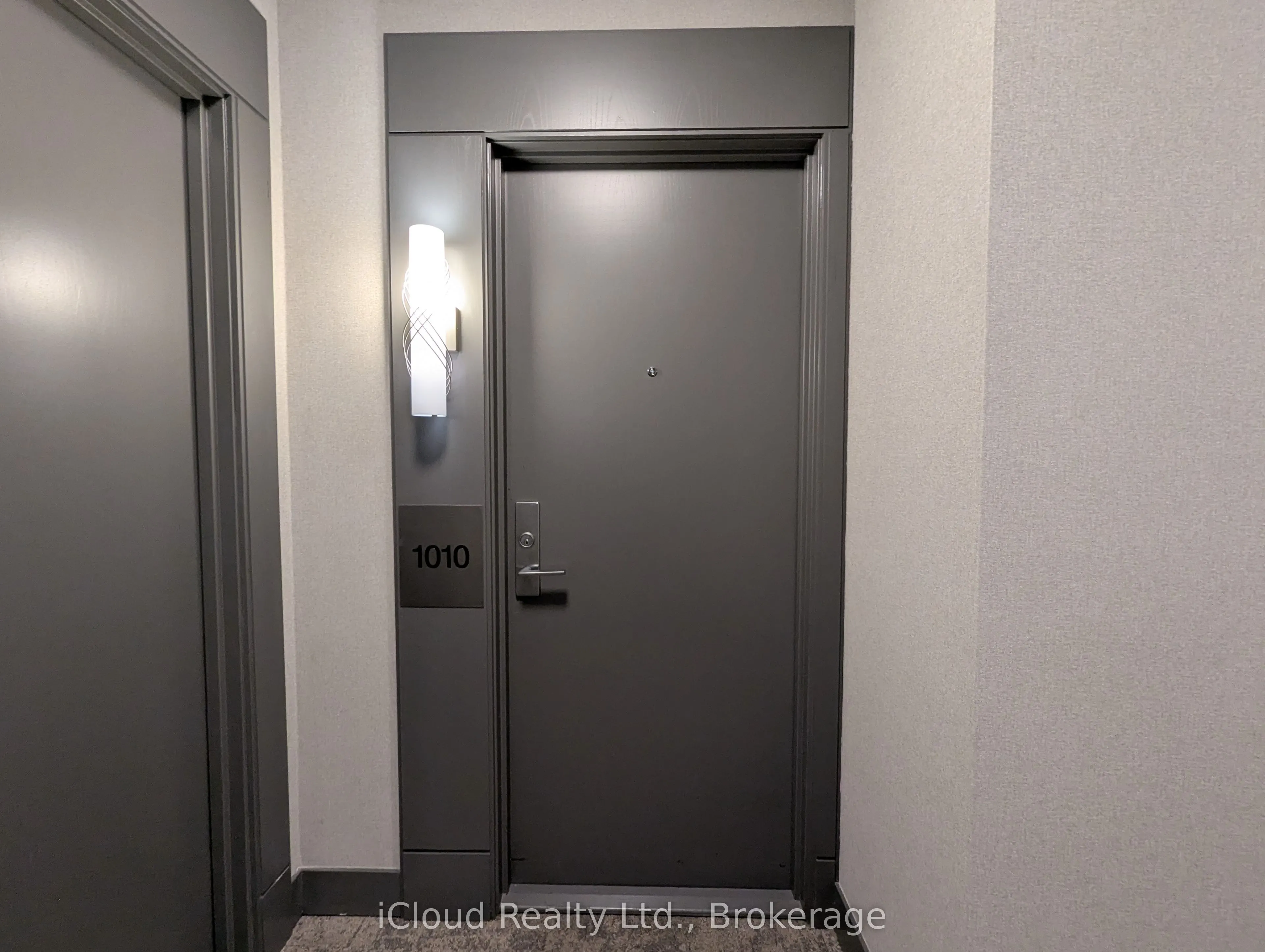 90 Absolute Avenue, #1010