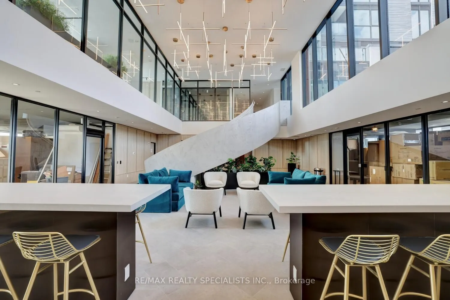 3071 Trafalgar Road, #405