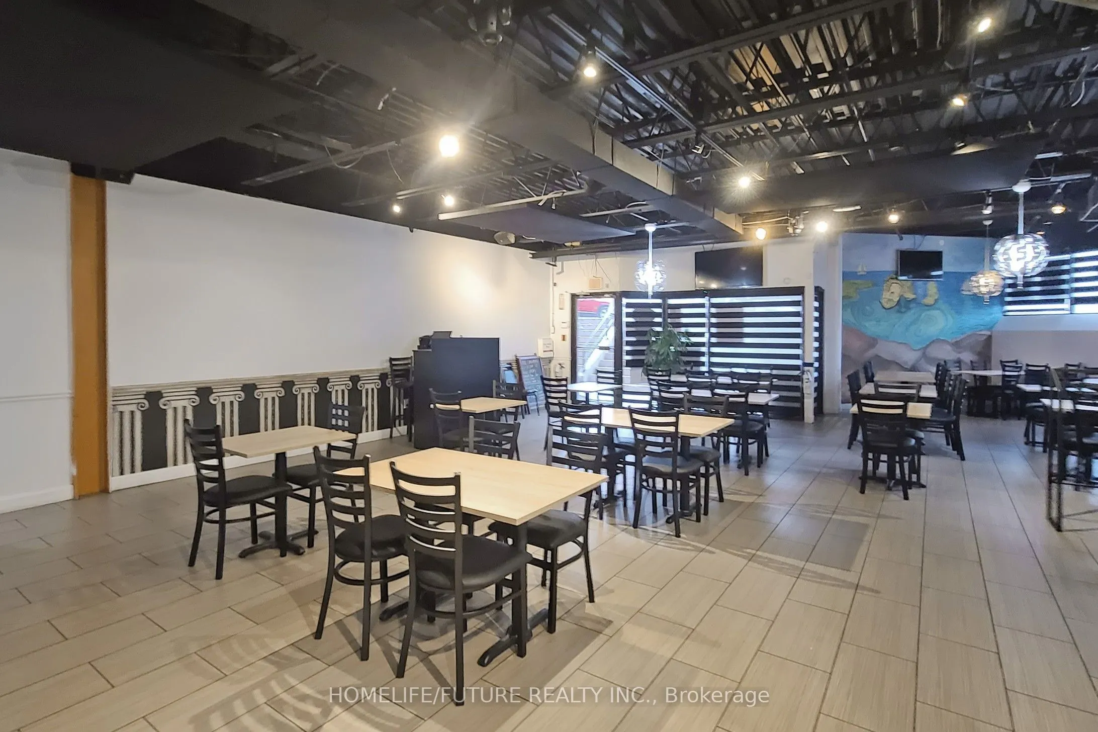 1278 St Clair Avenue W