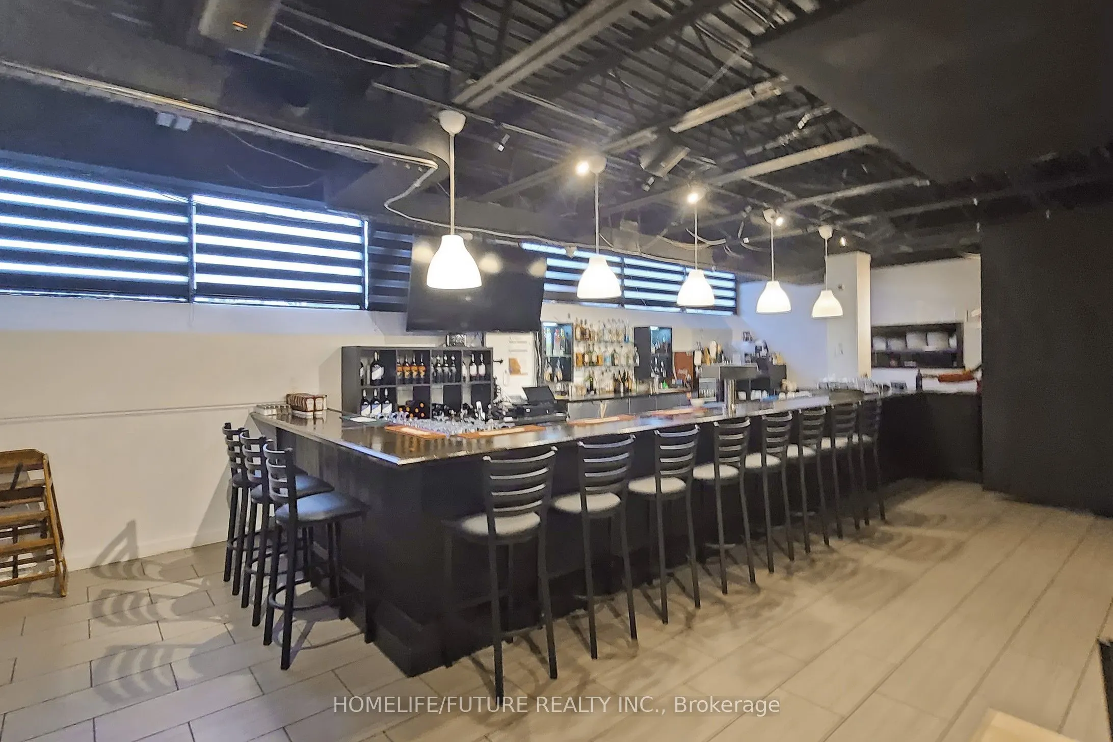 1278 St Clair Avenue W