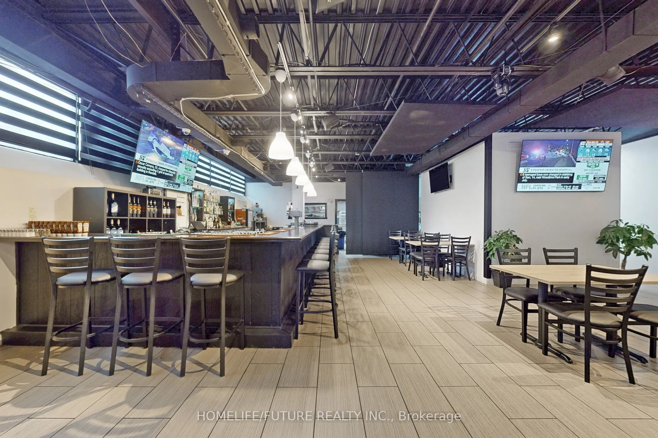 1278 St Clair Avenue W