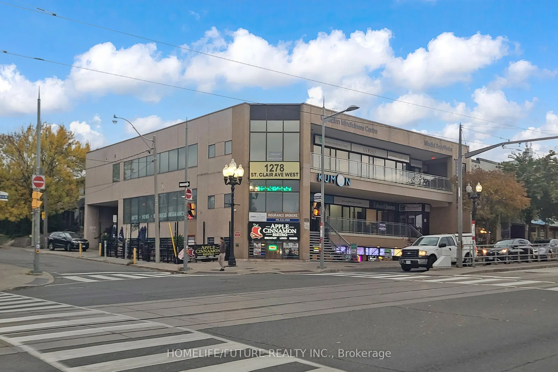 1278 St Clair Avenue W