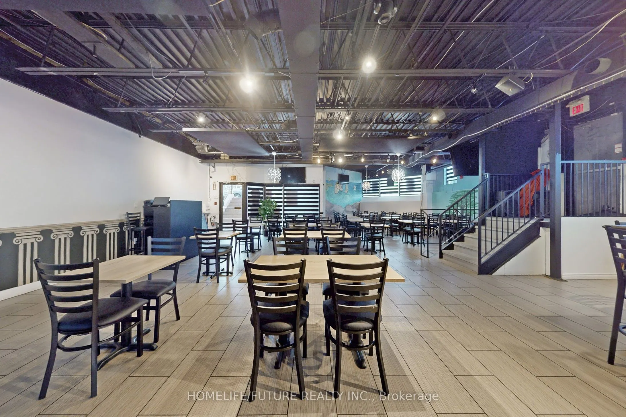 1278 St Clair Avenue W