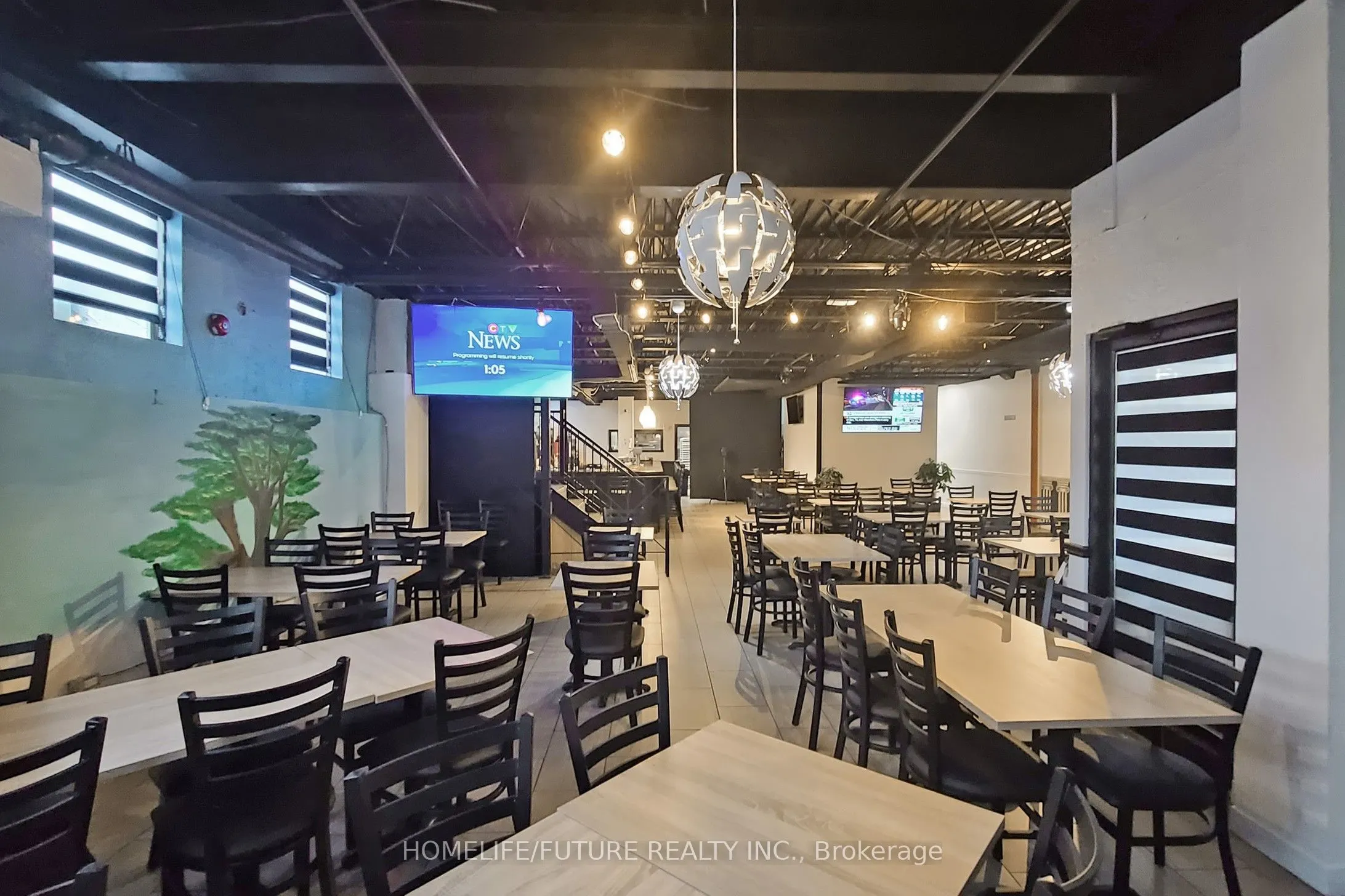 1278 St Clair Avenue W