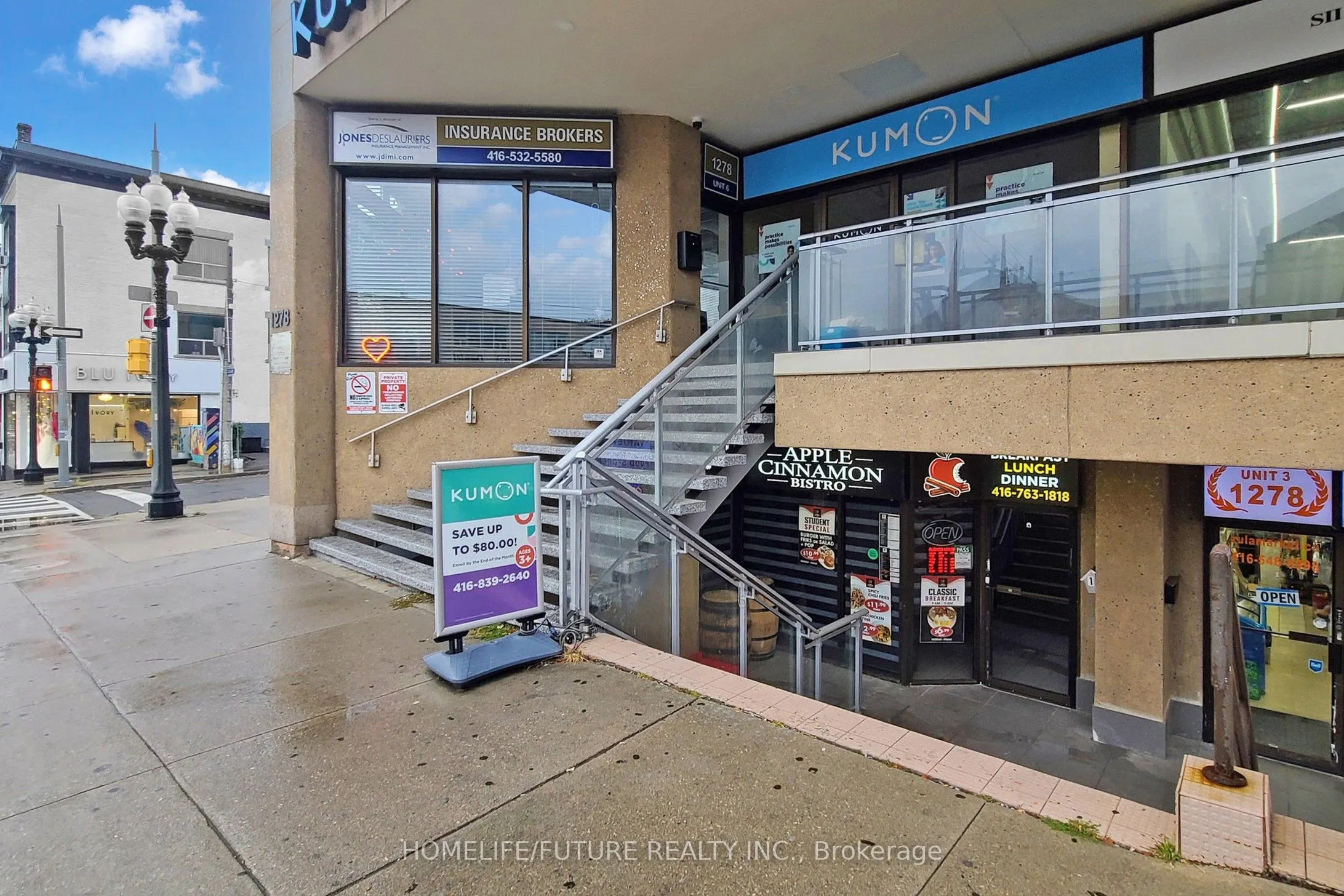 1278 St Clair Avenue W