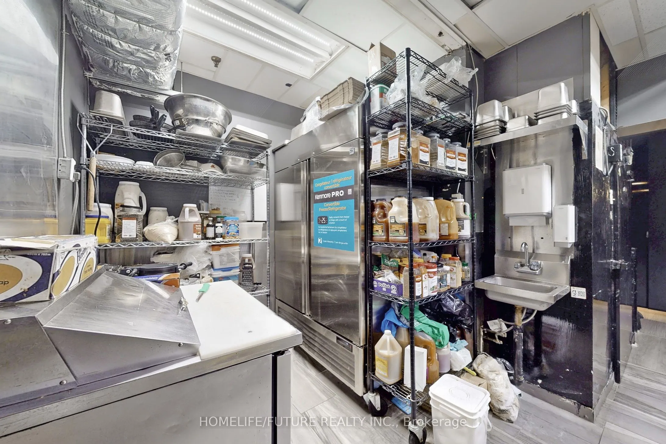 1278 St Clair Avenue W