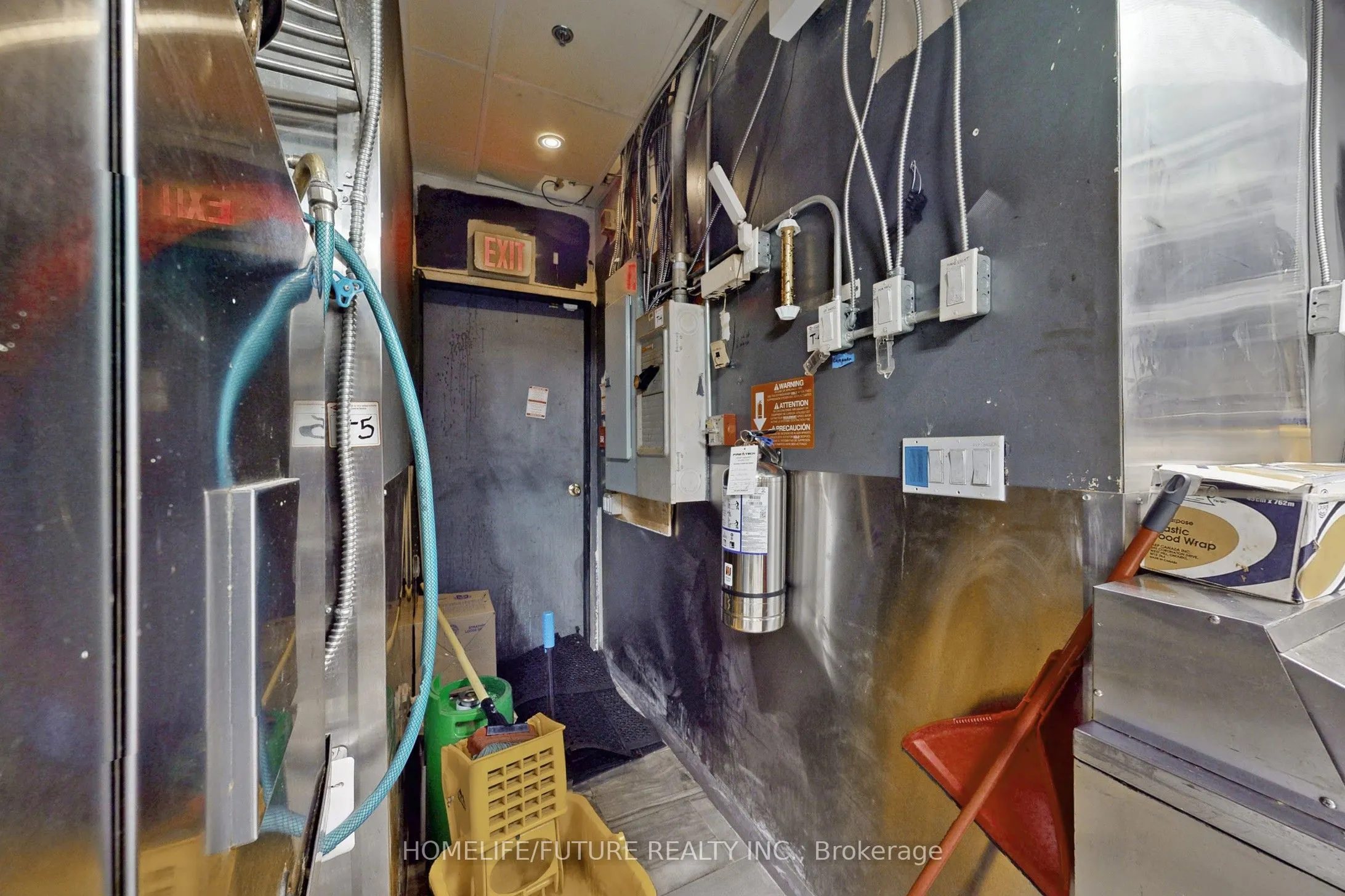 1278 St Clair Avenue W