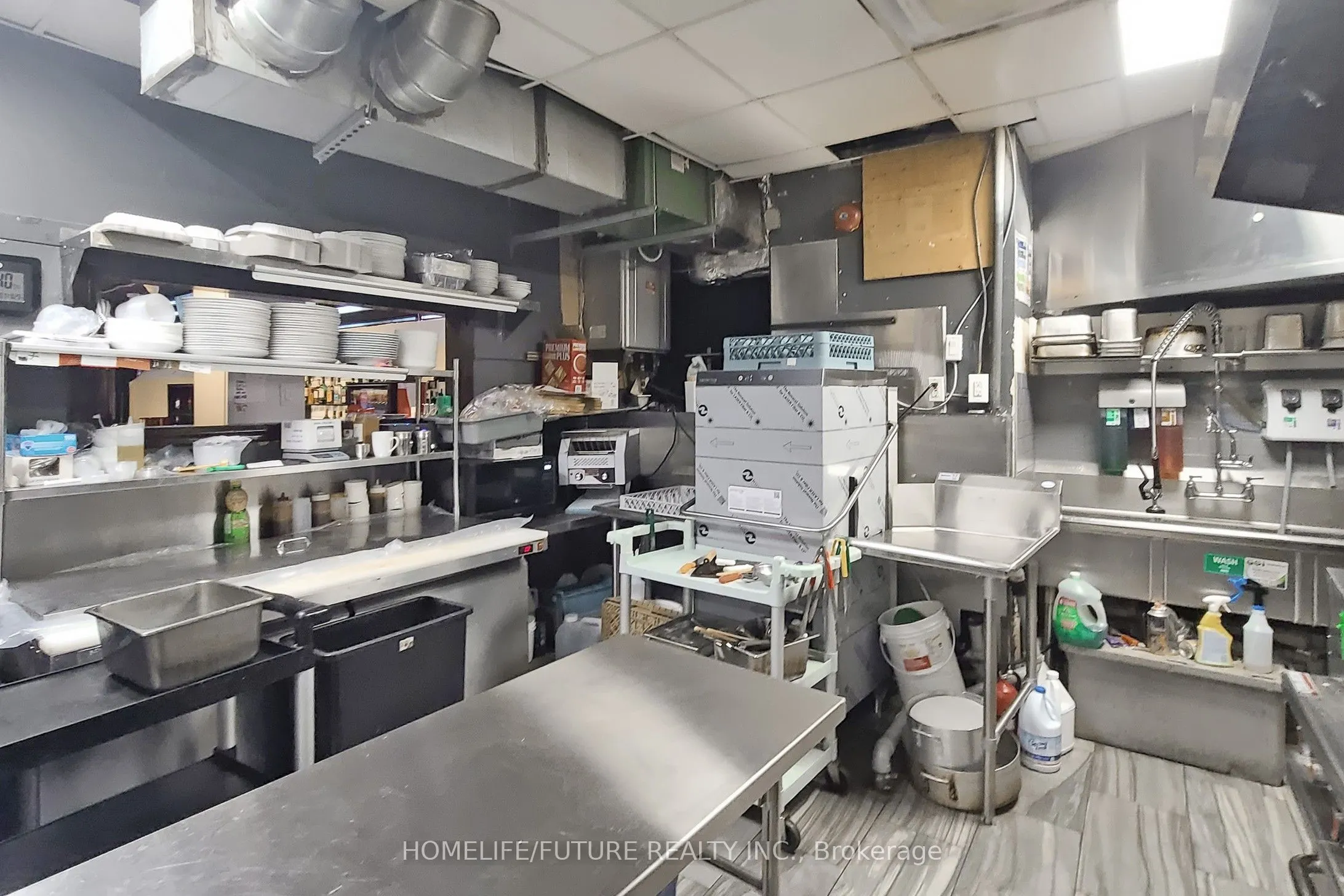 1278 St Clair Avenue W