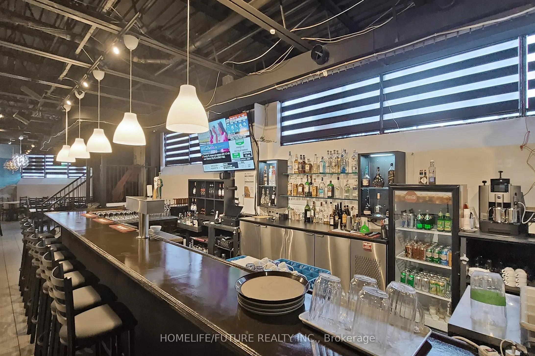 1278 St Clair Avenue W