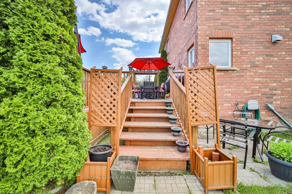 44 Game Creek Crescent