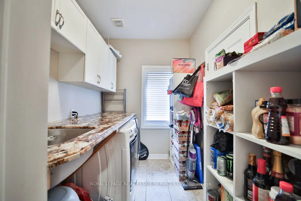 44 Game Creek Crescent