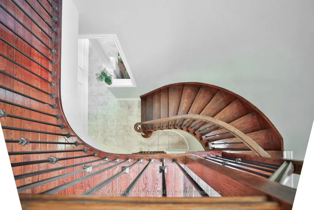 44 Game Creek Crescent