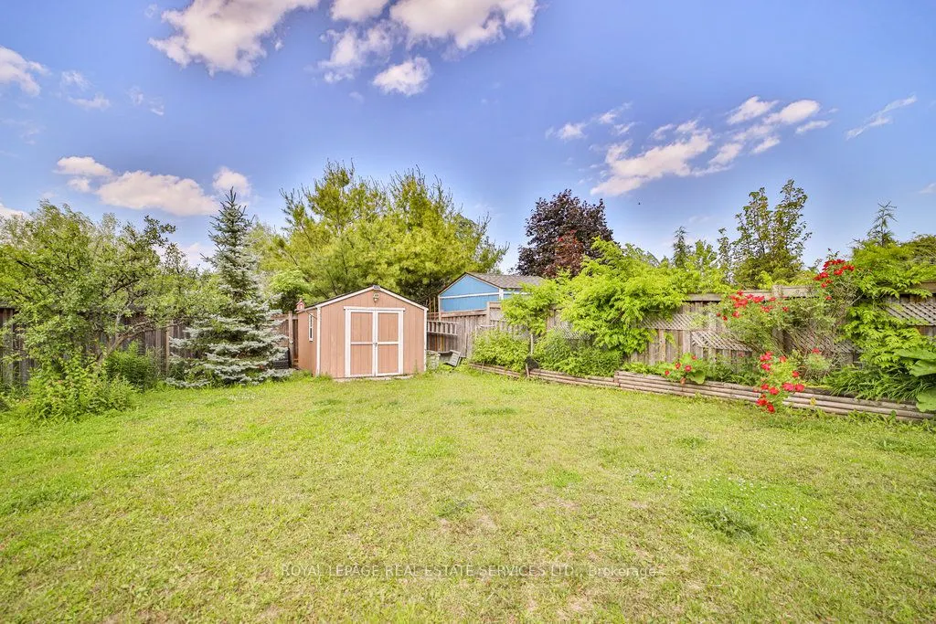 44 Game Creek Crescent