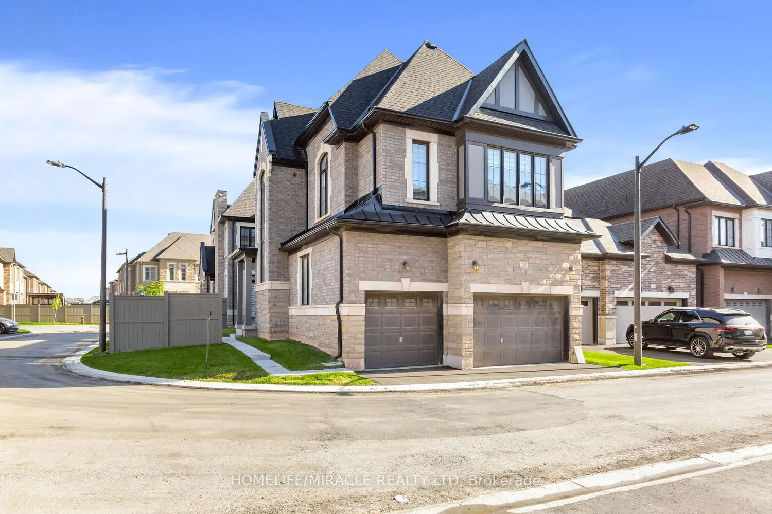 3326 Millicent Avenue, #Coach