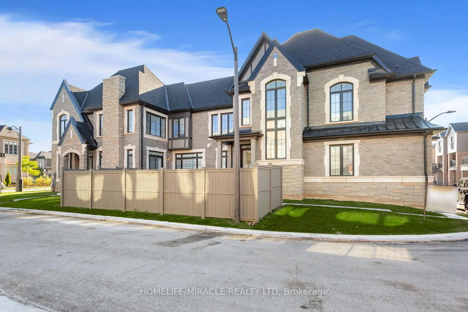 3326 Millicent Avenue, #Coach