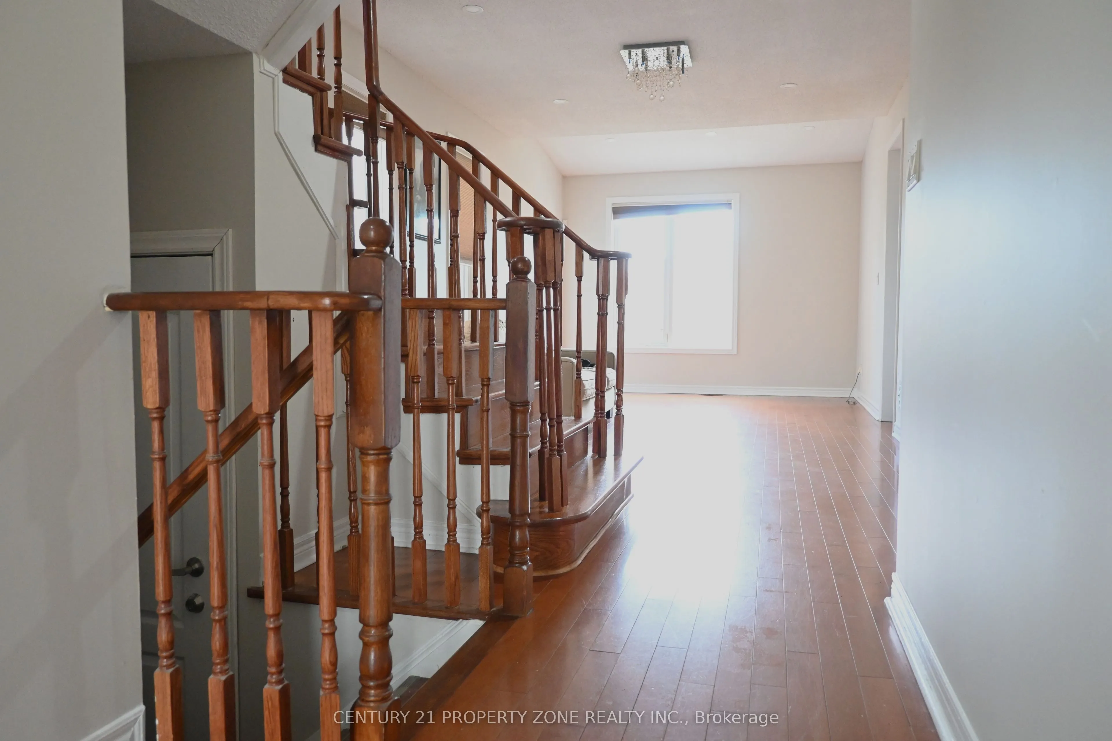 39 Harbourtown Crescent