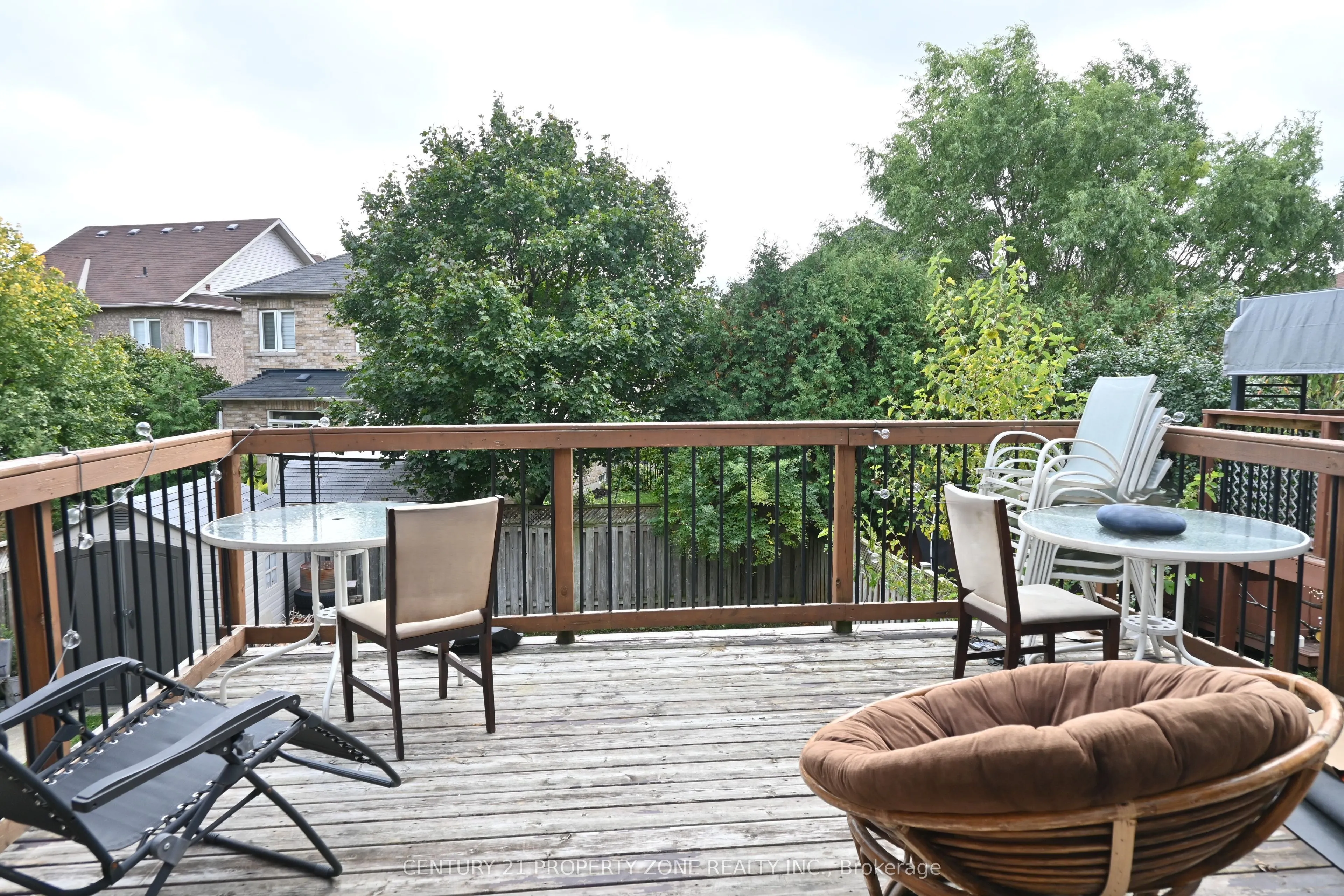 39 Harbourtown Crescent