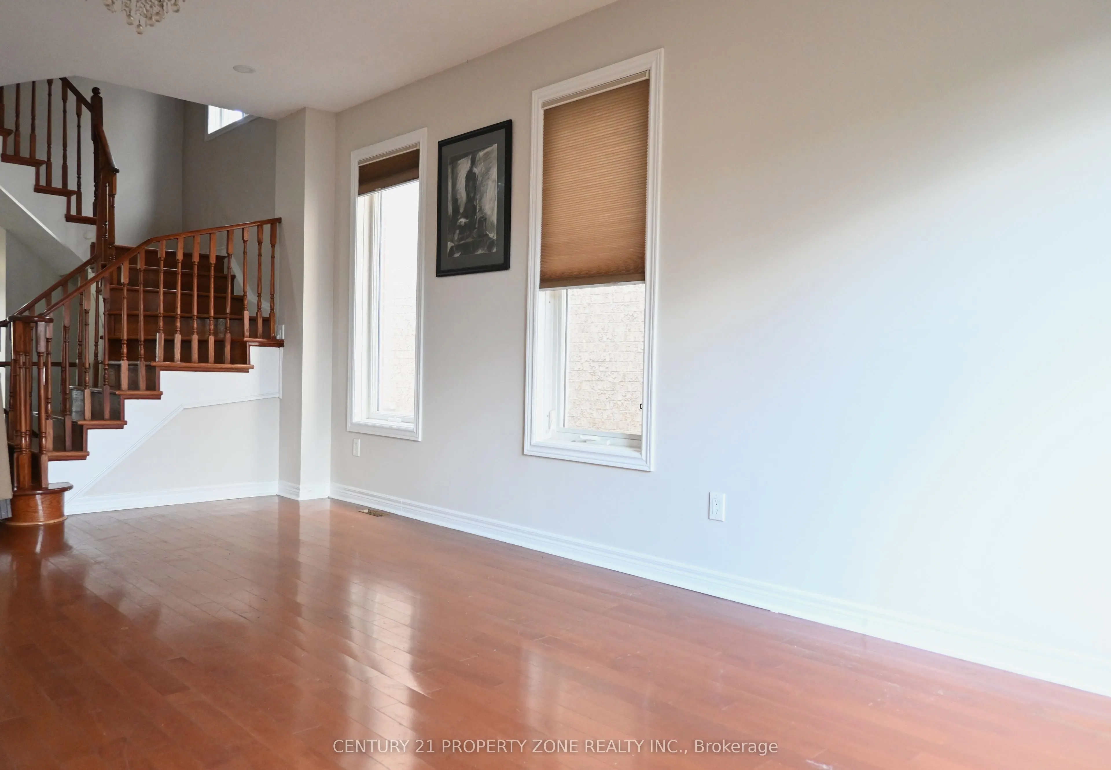 39 Harbourtown Crescent