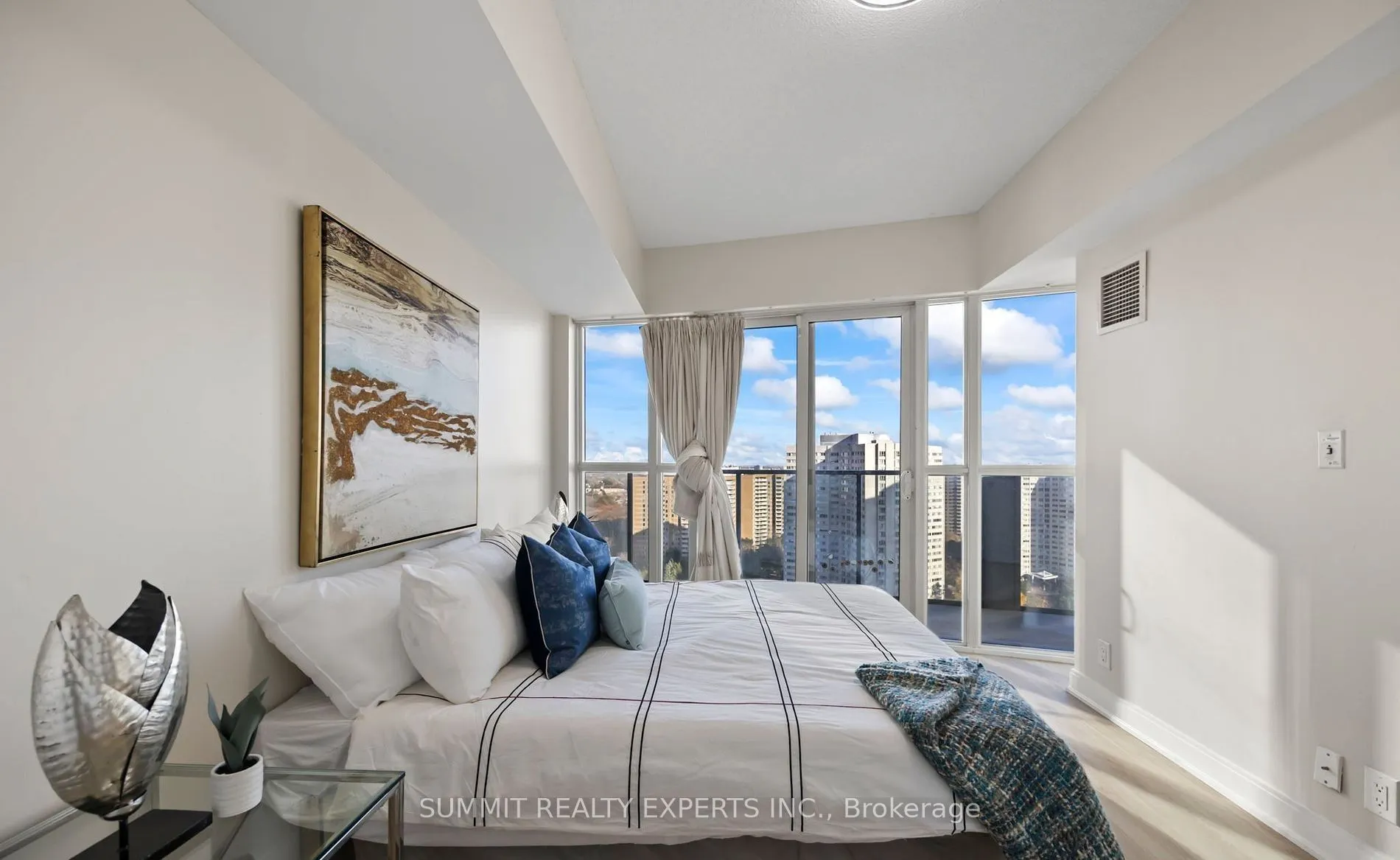 60 Absolute Avenue, #1901