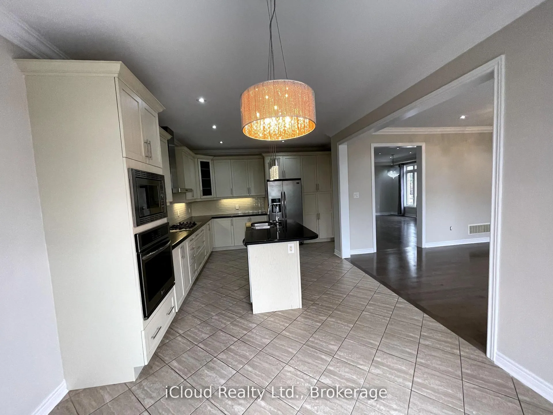 109 Kaitting Trail Trail