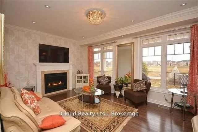 109 Kaitting Trail Trail