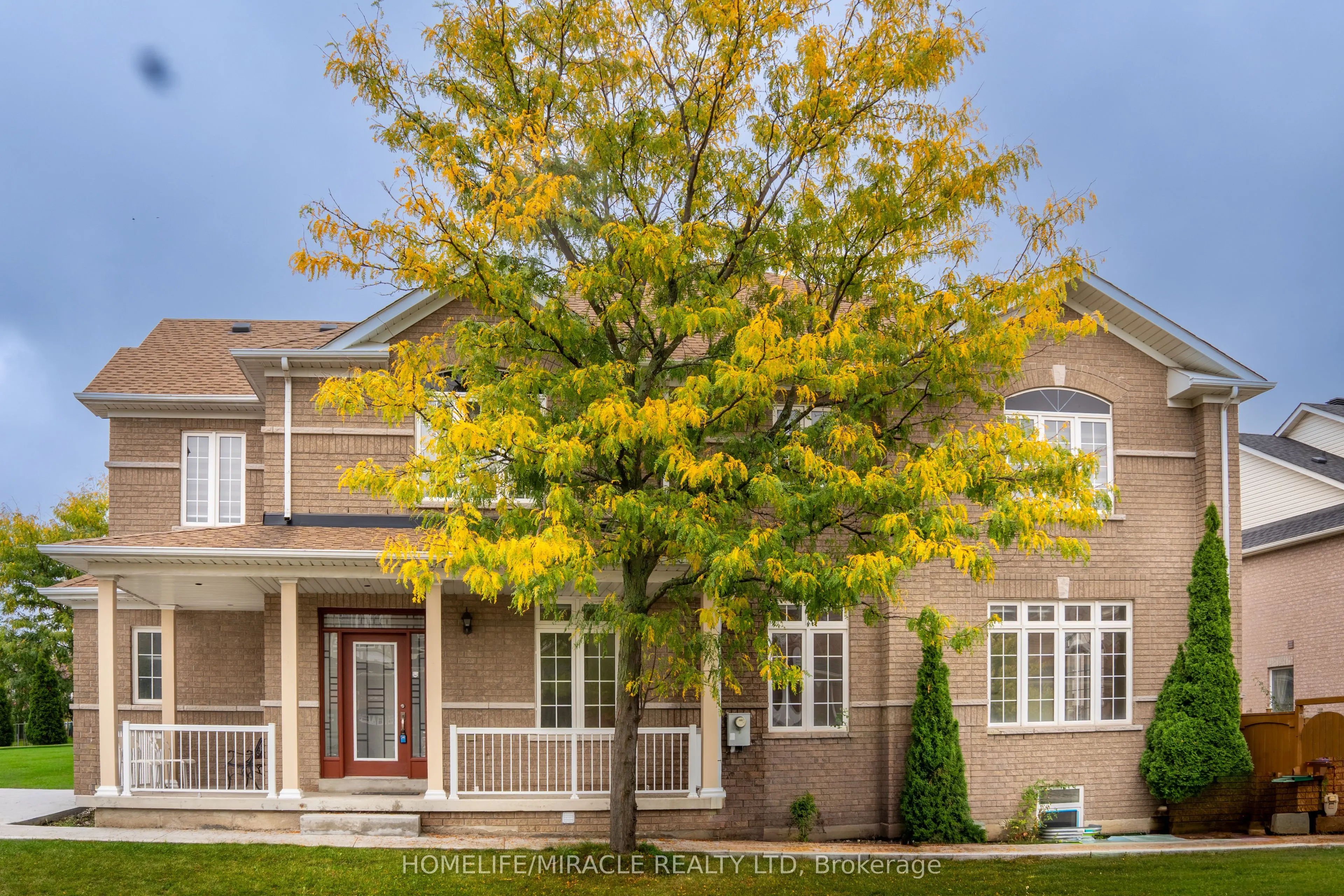 37 Calm Waters Crescent