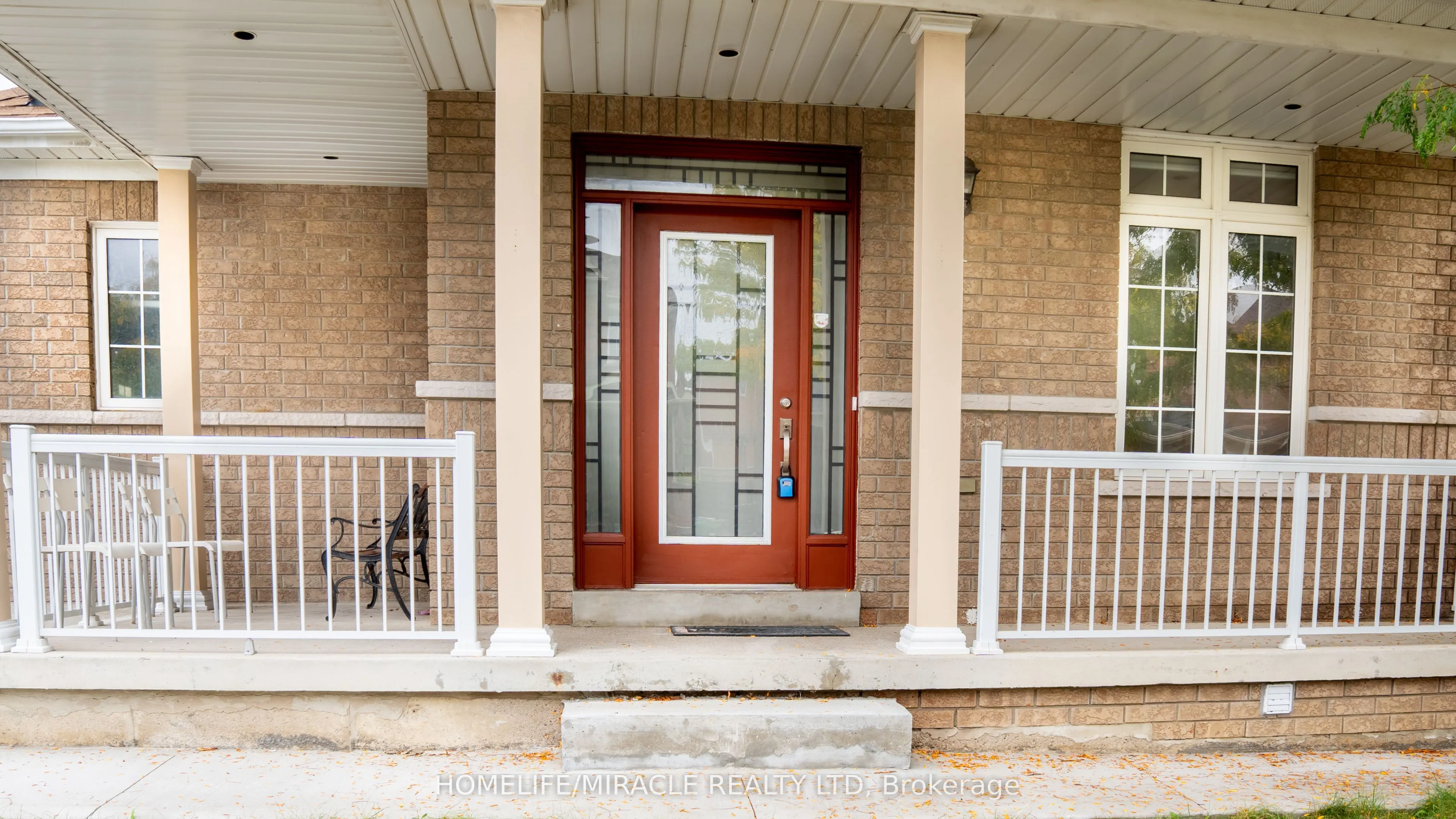 37 Calm Waters Crescent