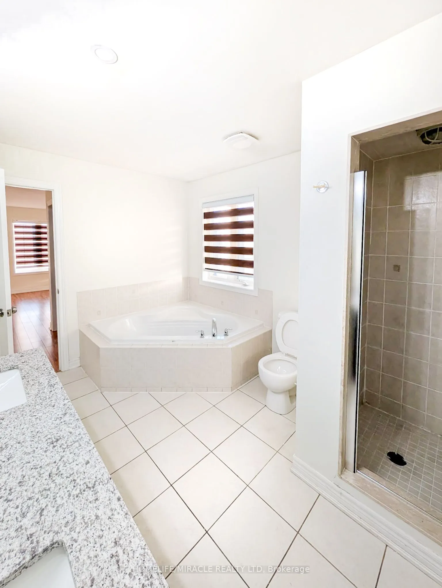 37 Calm Waters Crescent